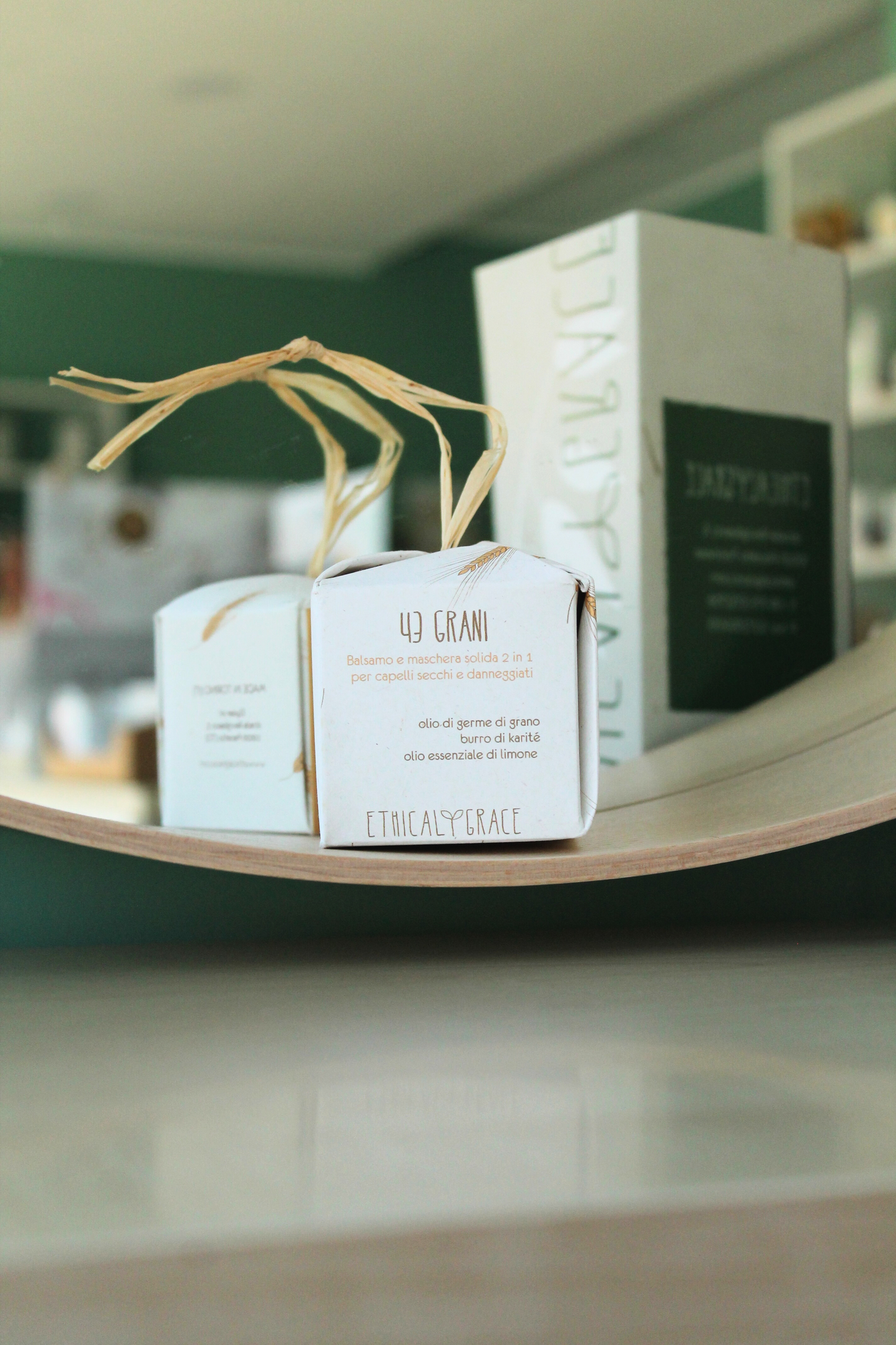 Balsamo e maschera solida 2 in 1 "43 Grani" di Ethical Grace (90 g)