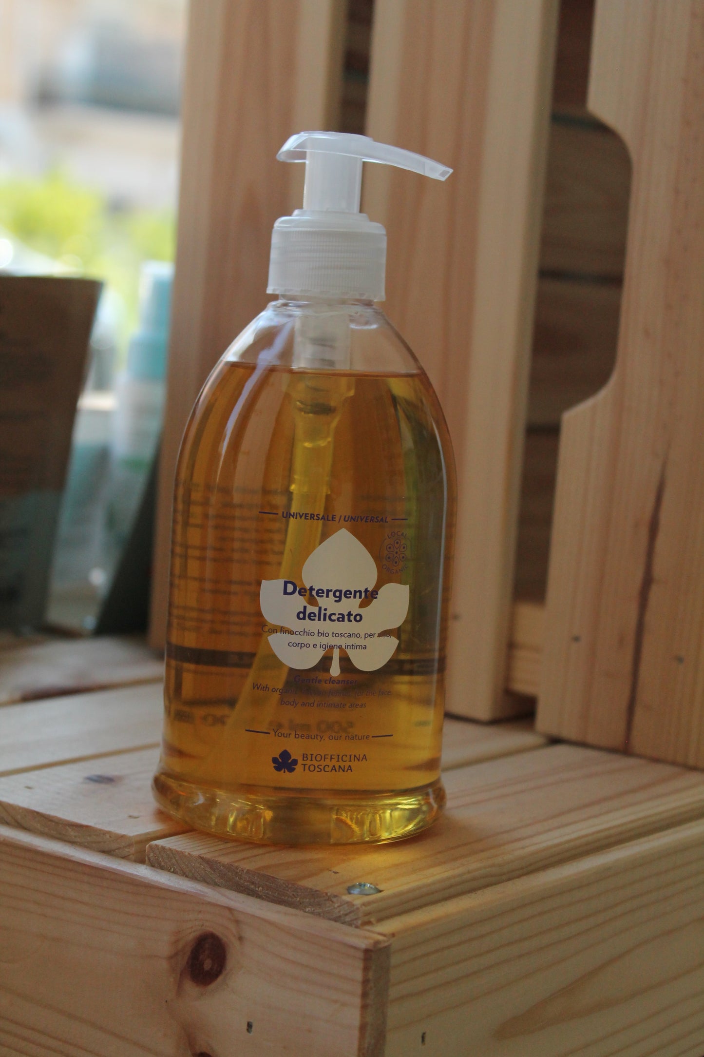 Detergente delicato con finocchio bio toscano, per viso, corpo e igiene intima di Biofficina Toscana (500 ml)