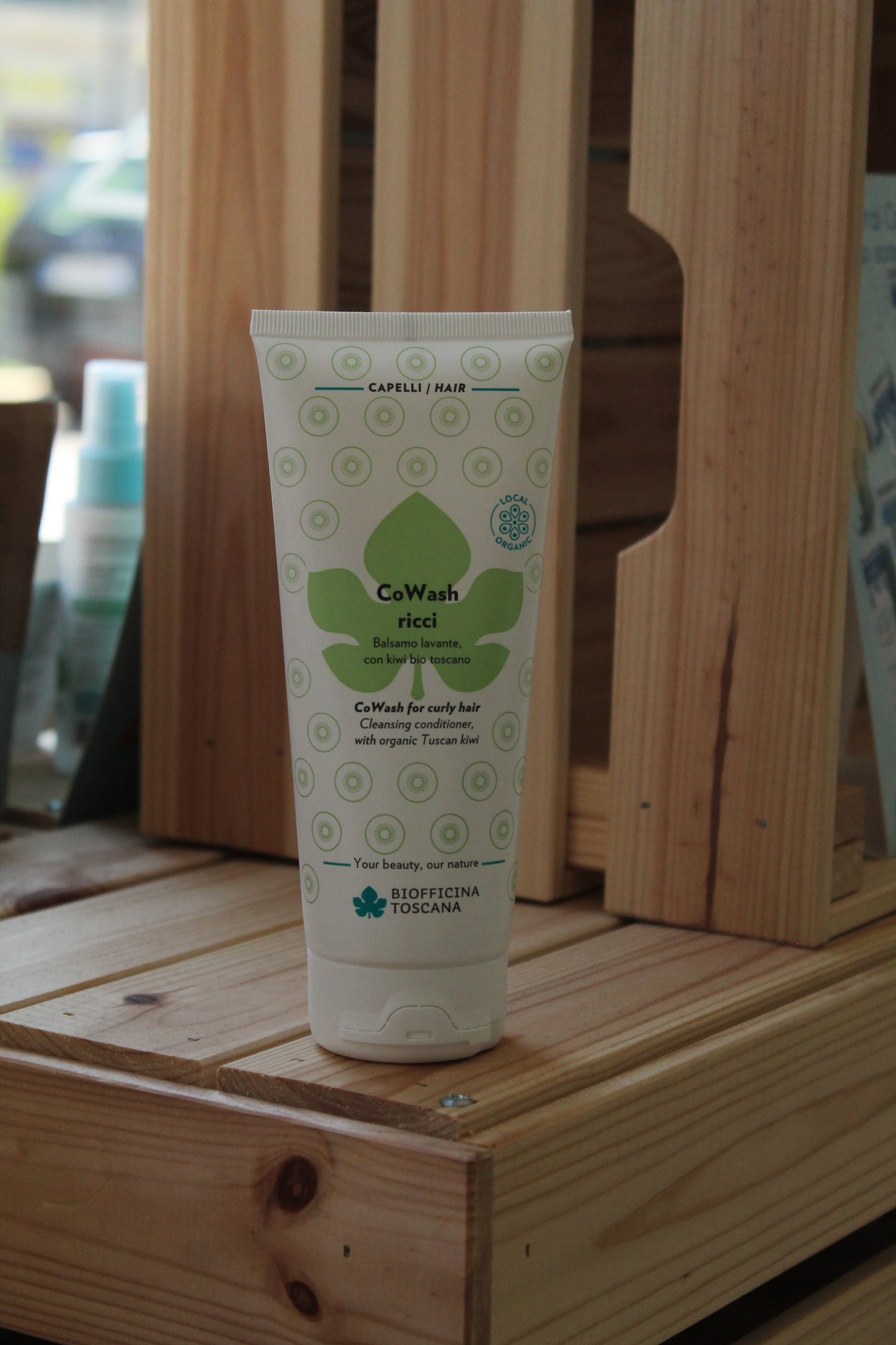 CoWash ricci balsamo lavante, con kiwi bio toscano di Biofficina Toscana (200 ml)