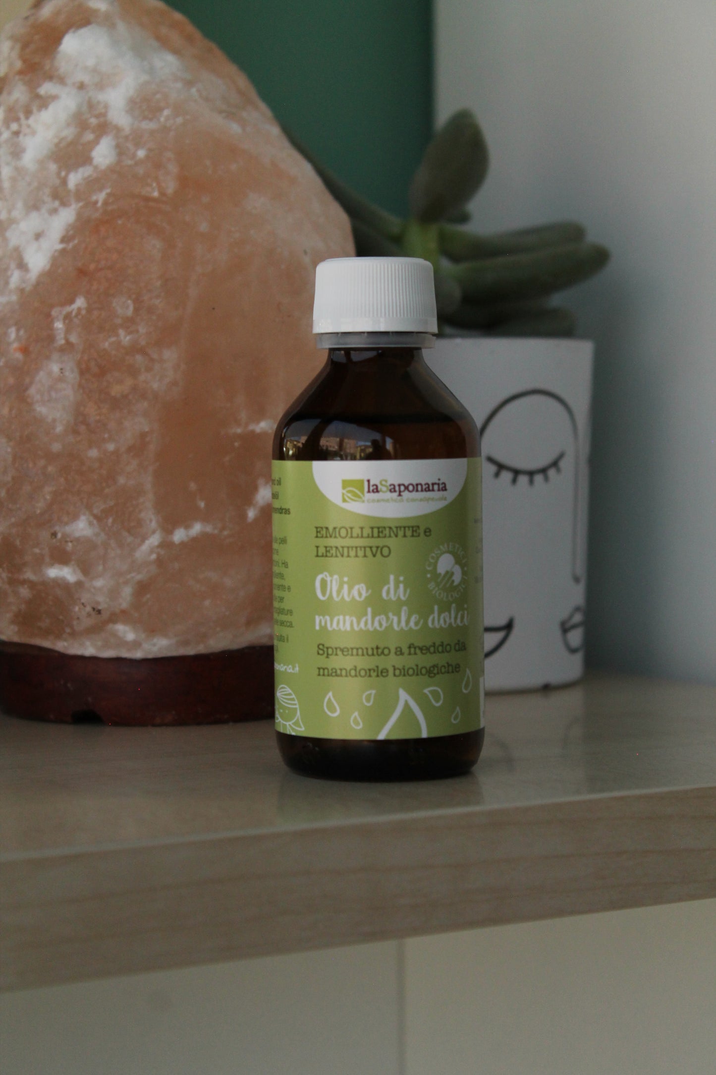 Olio di mandorle dolci bio di La Saponaria (100 ml)