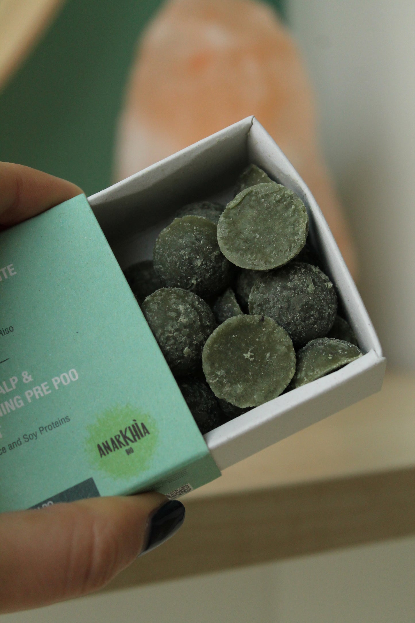 IMPACCO SCRUB RINFORZANTE – Spirulina & Proteine di Anarkhìa Bio (55 gr)