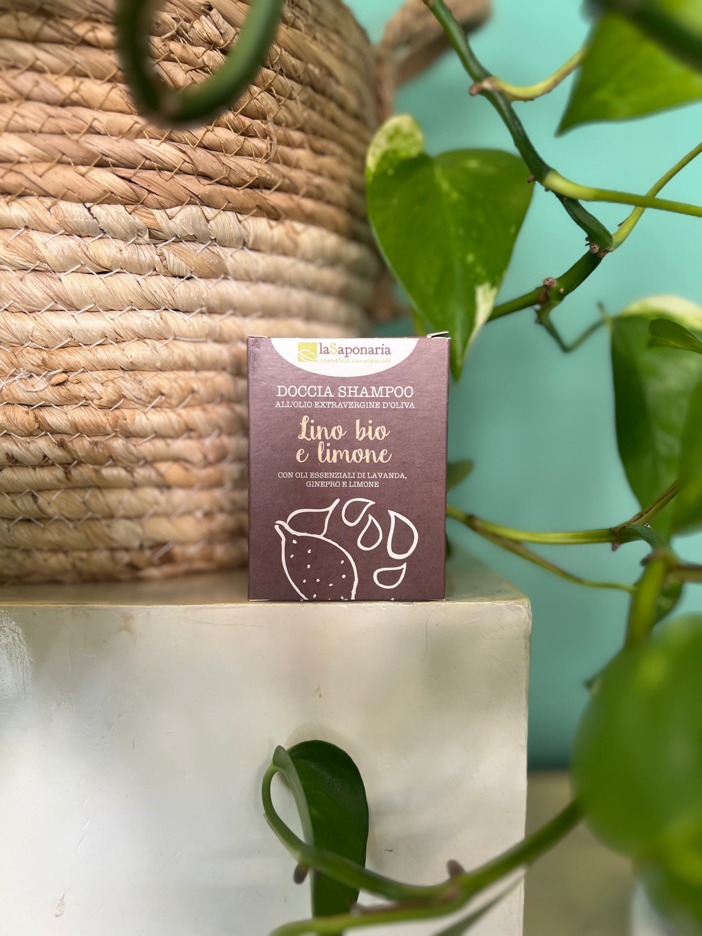 Doccia shampoo solido ai Semi di lino di La Saponaria (100 gr)