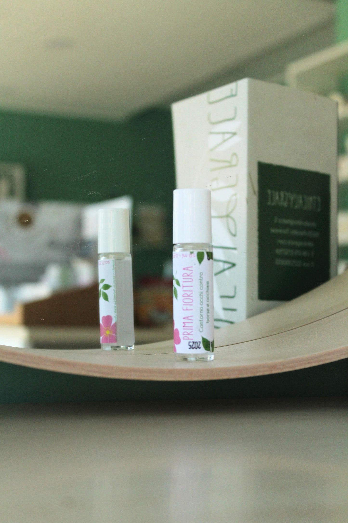 Contorno occhi anti-occhiaie "Prima Fioritura" di Ethical Grace (15 ml)