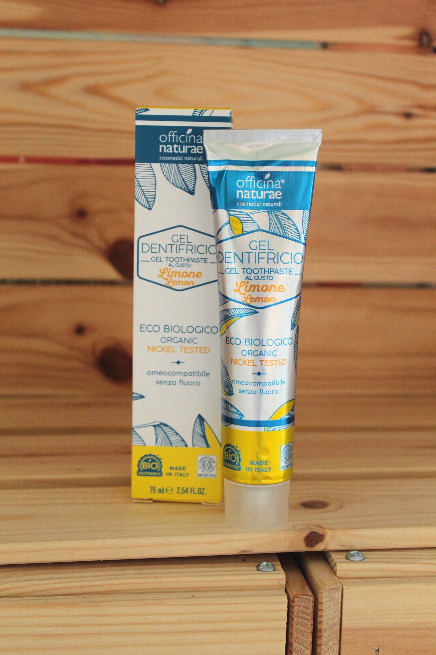 Dentifricio Naturale al limone di Officina Naturae (75 ml)