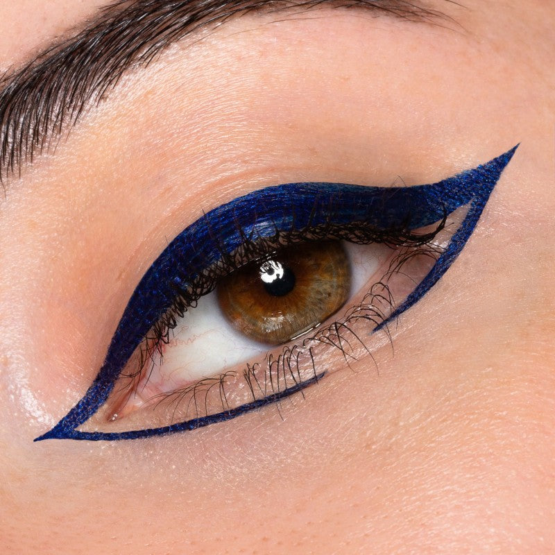 Liner Shake Rocket - Eyeliner blu di Neve Cosmetics (2 ml)