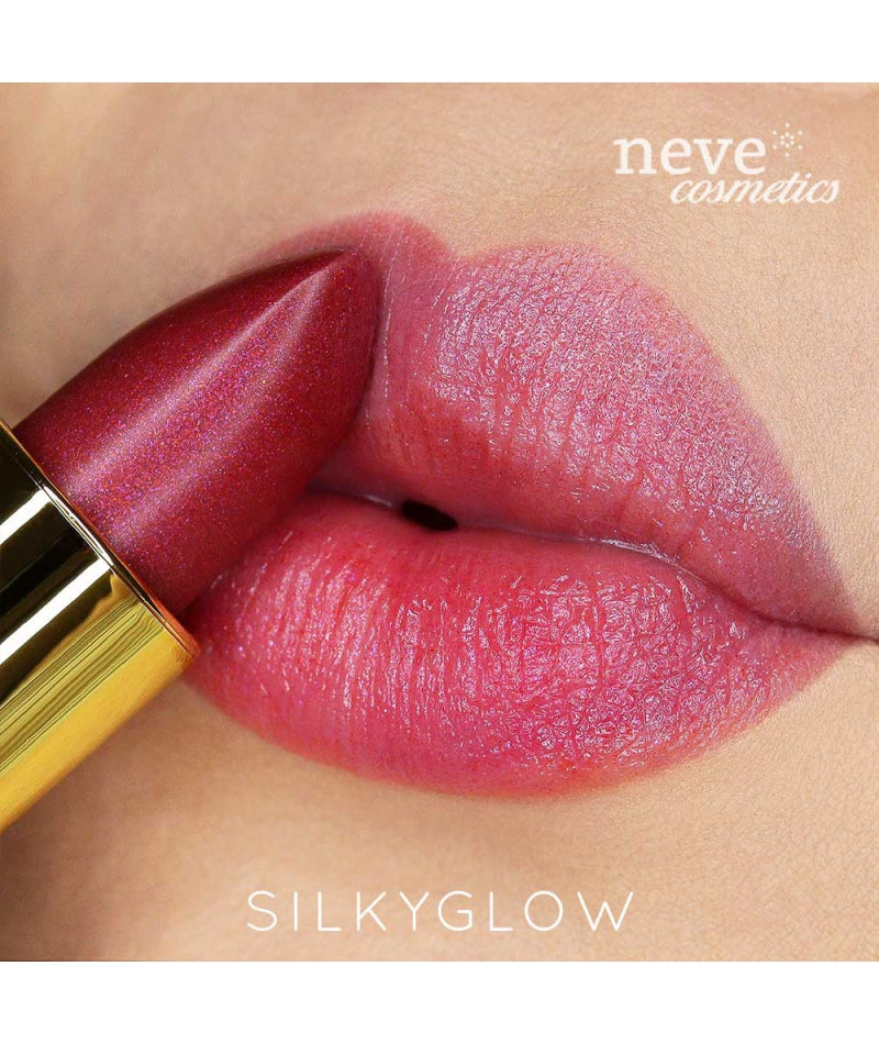 Lip balm illuminante e nutriente "Silkyglow" di Neve cosmetics