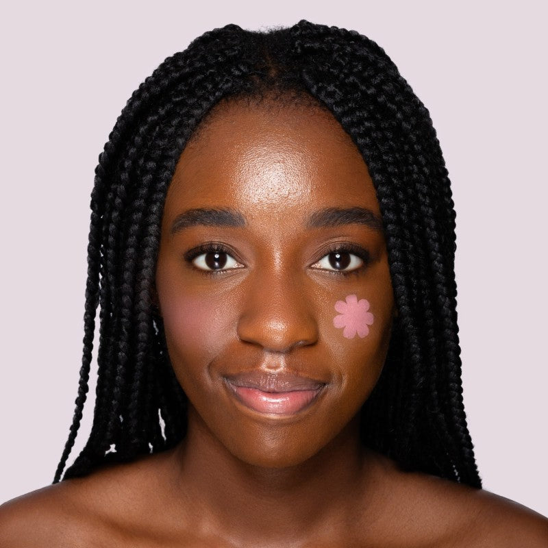 Cipria Flat Perfection Velvet Blush di Neve cosmetics