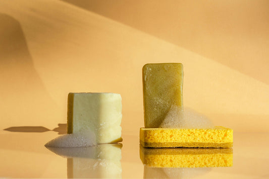 Gli ingredienti da evitare nei cosmetici e come riconoscerli in etichetta