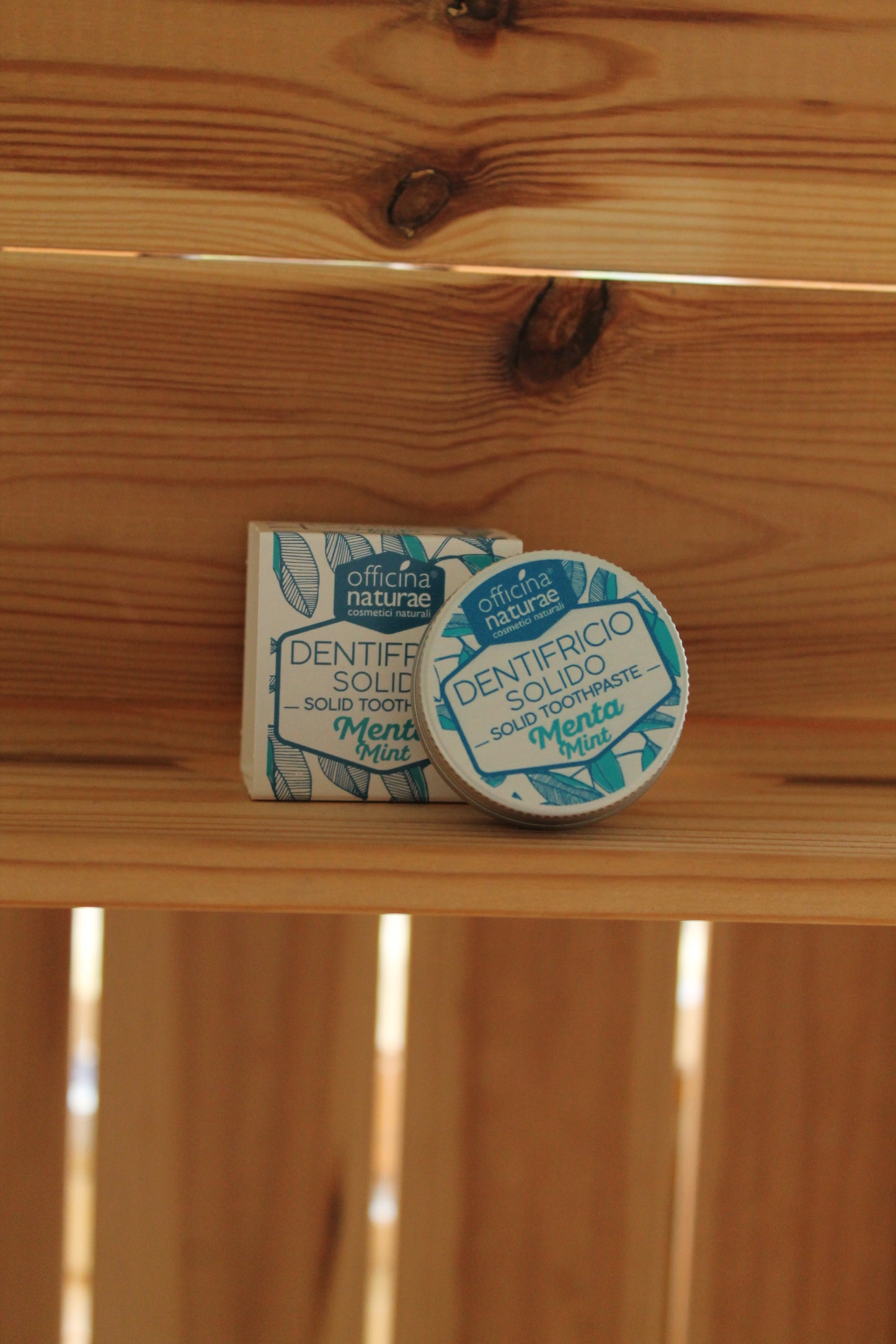 Dentifricio Solido alla Menta da viaggio di Officina Naturae (21 compresse)