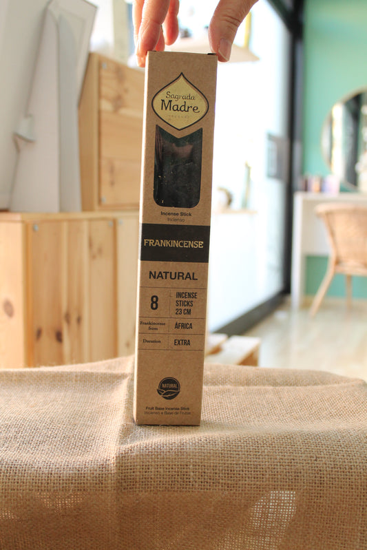 Incenso Naturale realizzati a mano di Sagrada Madre (8 bastoncini da 23 cm)