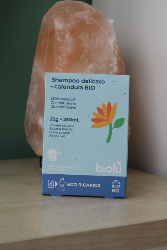 Shampoo naturale in polvere solubile - shampoo alla calendula Bio di Biolù (25 gr)