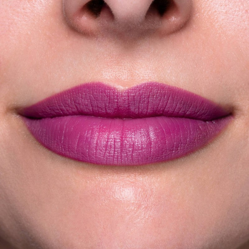 Lipstick Dessert à Lèvres Blueberry Pancake di Neve cosmetics