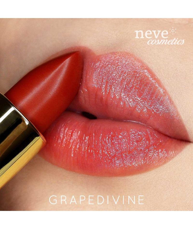 Lip balm antiage e ravvivante "Grapedivine" di Neve cosmetics