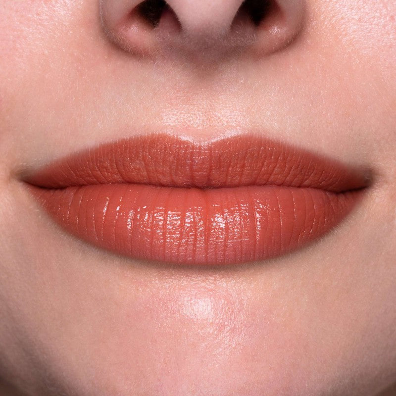 Lipstick Sweet Sorbetto Mandorla di Neve cosmetics