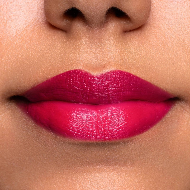 Lipstick Dessert à Lèvres Strawberry Sundae di Neve cosmetics