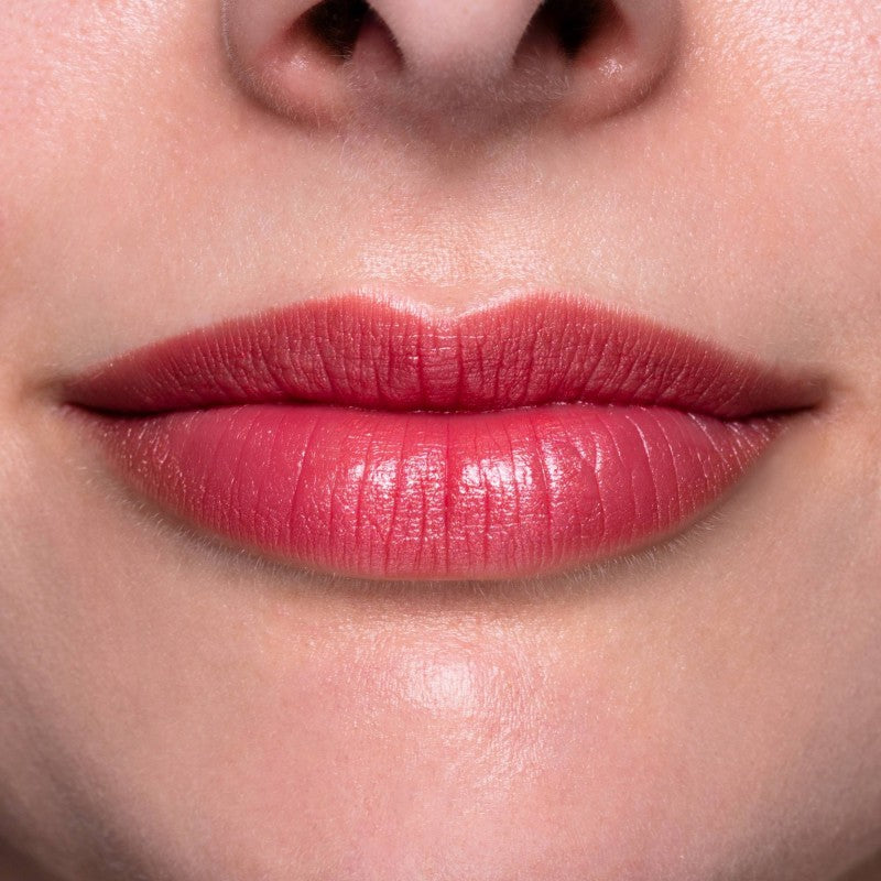 Lipstick Dessert à Lèvres Vanilla Soufflé di Neve cosmetics